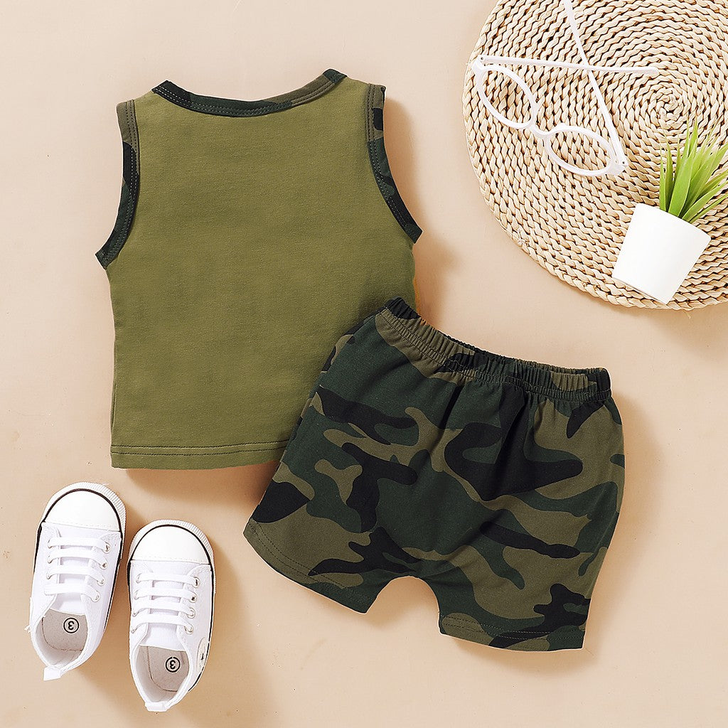 "Daddy's boy" - Baby Boy 2PCS Letters Print Vest Top + Camouflage Shorts Set - Summer Fashion